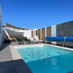  Villa Del Mar Spain